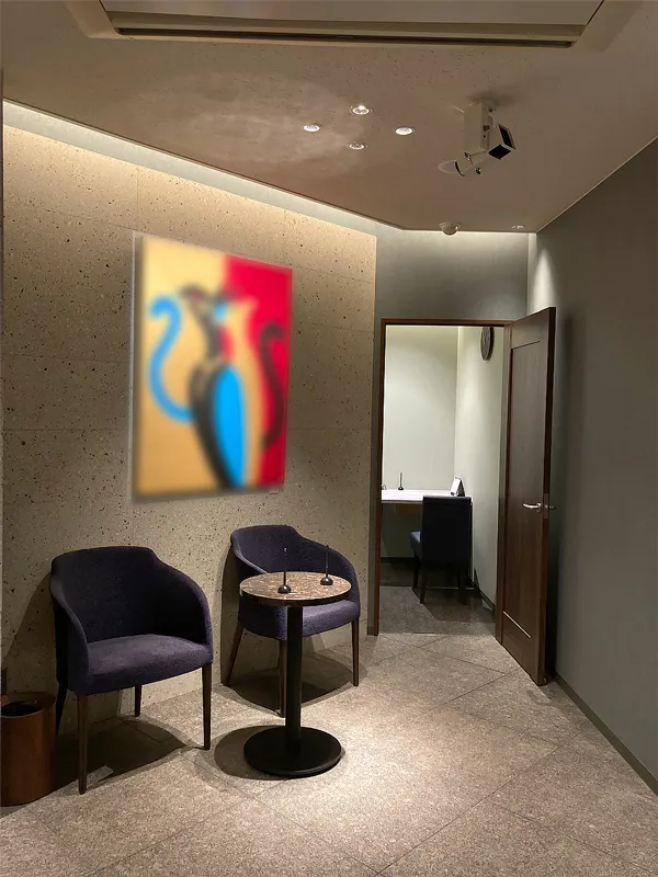 新宿本店 スライド画像 05